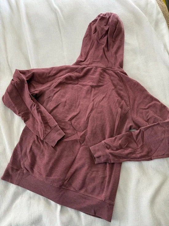 The North Face Dusty Rose Logo Hoodie - Picture 5 of 7